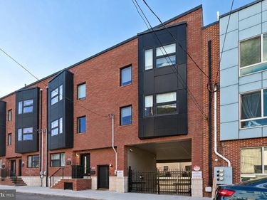 2670 SALMON STREET, PHILADELPHIA, PA 19125