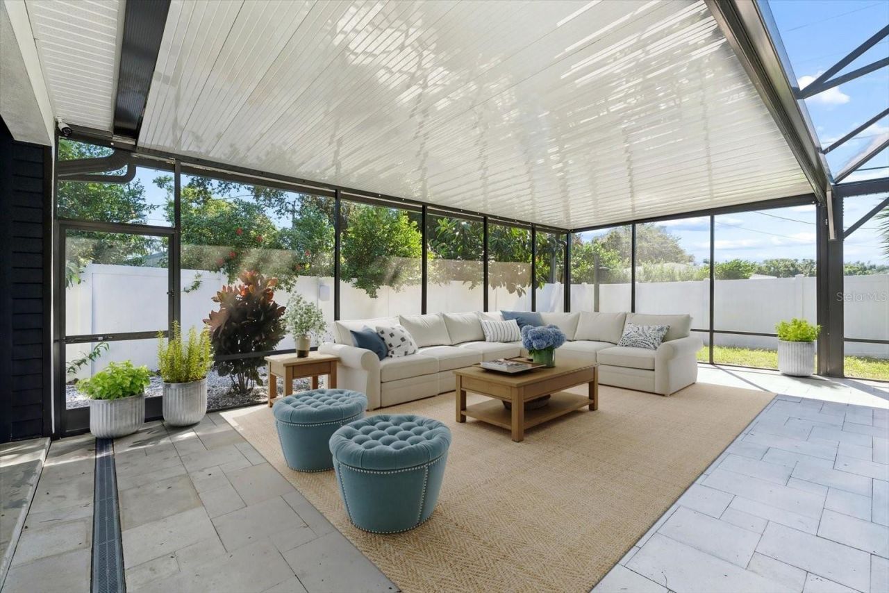 2432 Indian Avenue, Belleair Bluffs, FL 33770 Photo