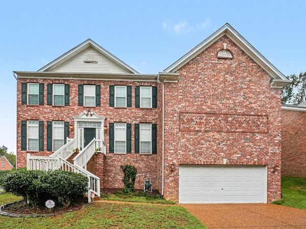 1328 W Running Brook Rd, Nashville, TN 37209