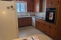525 Pelzer Drive photo 4
