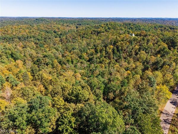 County Road 9 , New Matamoras, OH 45767