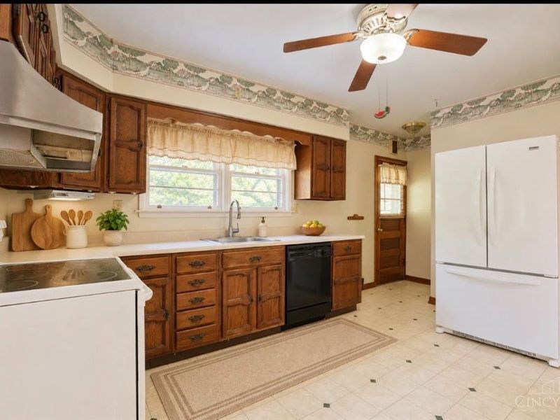 1023 Bethel New Richmond Road, New Richmond, OH 45157 Photo 9