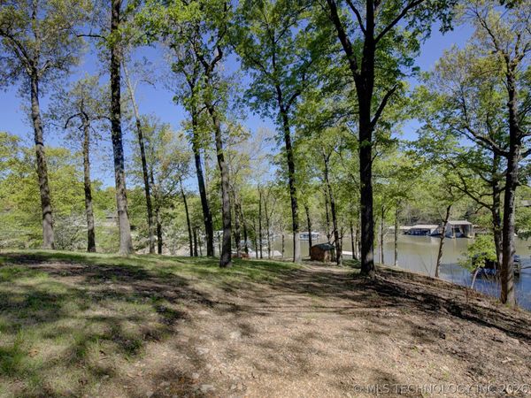 2 E 317th Road , Afton, OK 74331