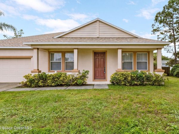 811 Parsons Circle SE , Palm Bay, FL 32909