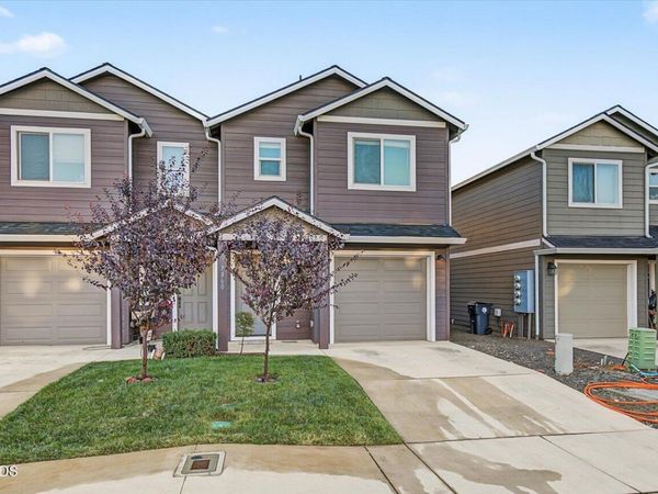 7858 Phaedra Lane, White City, OR 97503