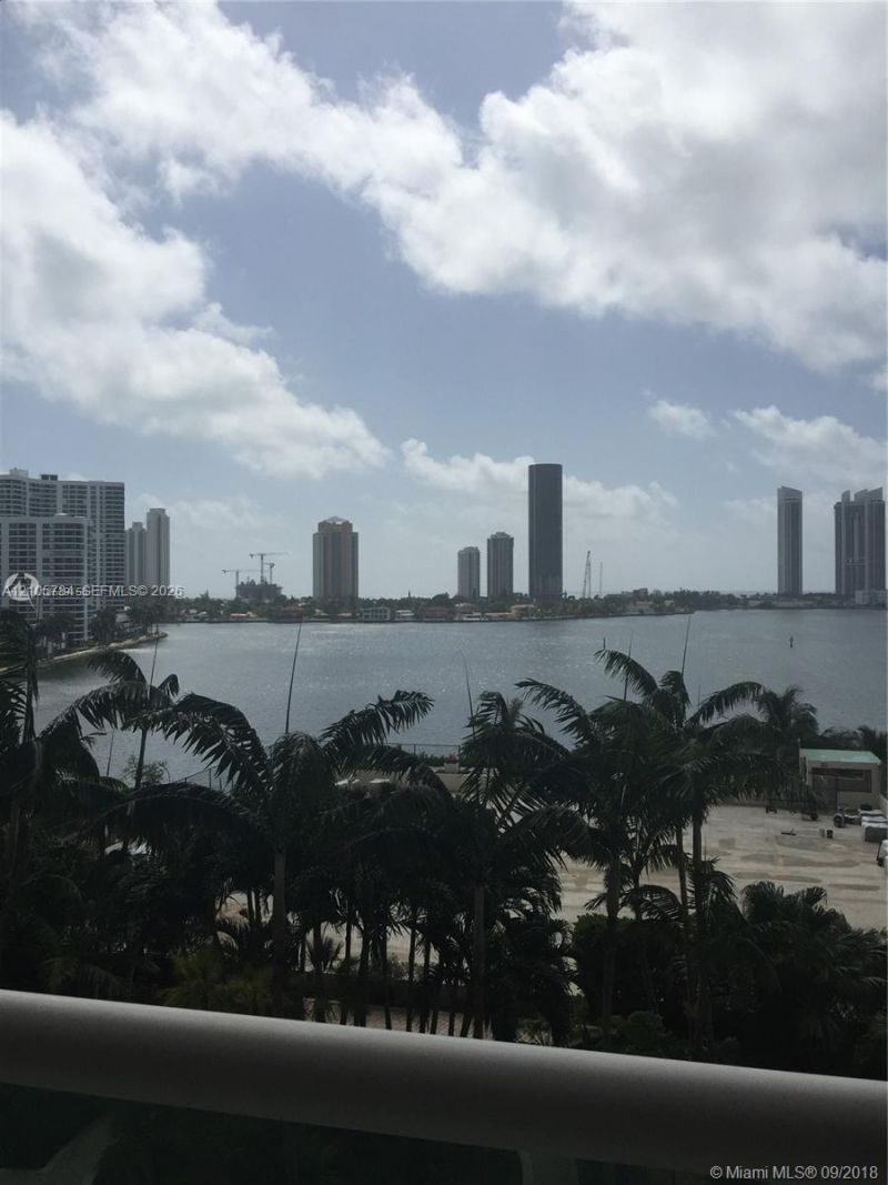 3370 Hidden Bay Dr , Unit 806, Aventura, FL 33180 Photo