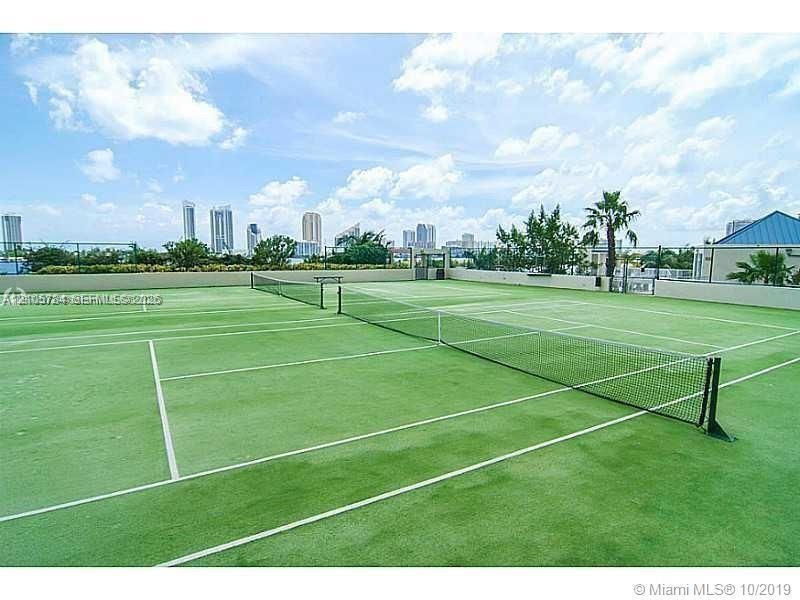3370 Hidden Bay Dr , Unit 806, Aventura, FL 33180 Photo