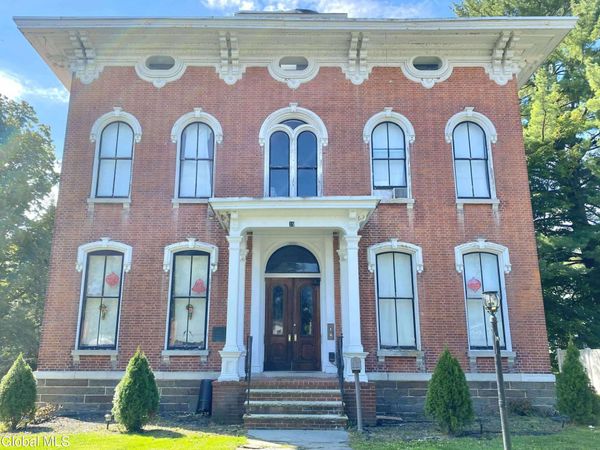 19 Lake Street, Pulaski, NY 13142