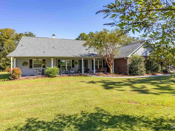 9820 Bridlewood Rd, Pensacola, FL 32526