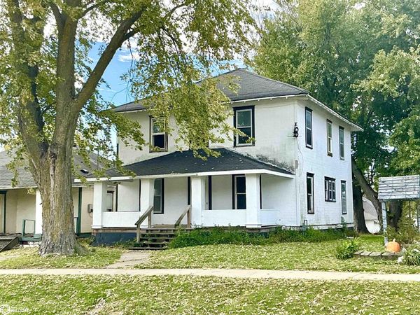 1100 S Main, Centerville, IA 52544