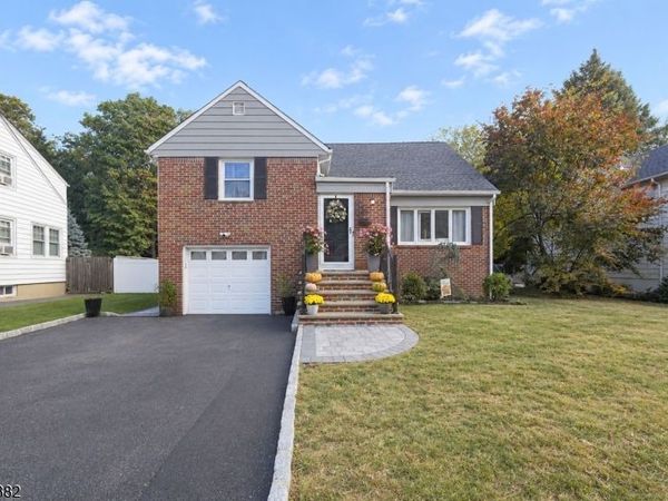 885 Salem Rd, Union, NJ 07083
