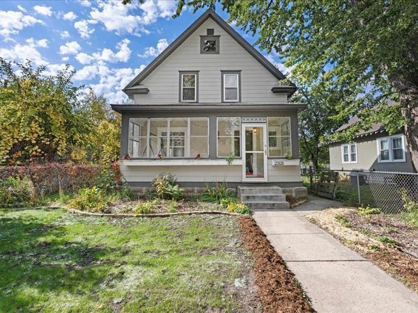 2908 32nd Avenue S, Minneapolis, MN 55406