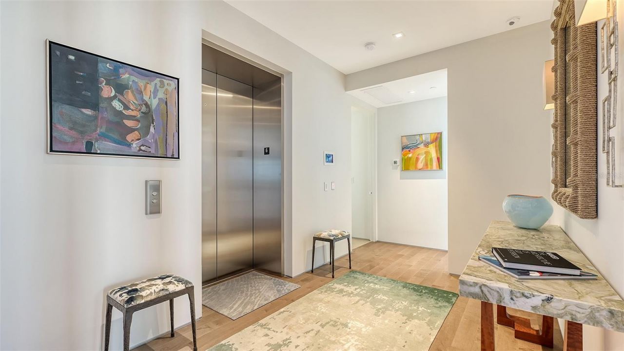 280 Golden Gate Point, Unit 600, Sarasota, FL 34236 Photo