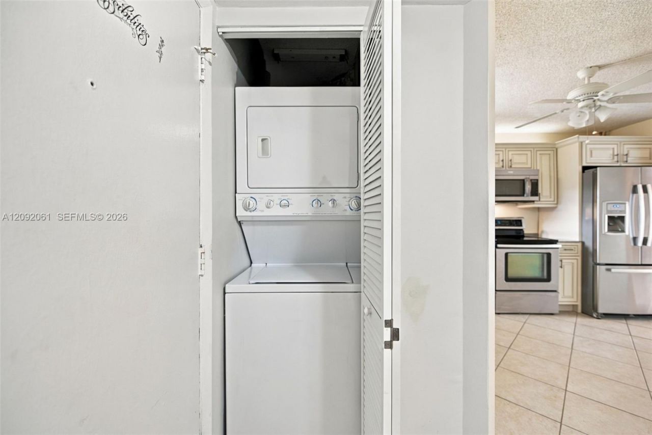 6555 W Broward Blvd , Unit 309, Plantation, FL 33317 Photo