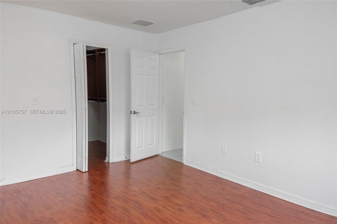 3783 NW 201st Ter, Miami Gardens, FL 33055 Photo