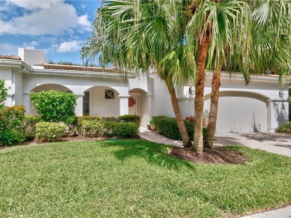 8487 Oak Leaf Lane, Unit 8, Indian River Shores, FL 32963