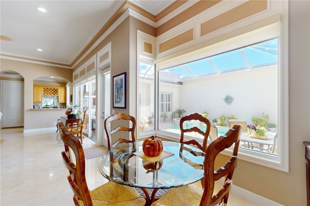 8487 Oak Leaf Lane, Unit 8, Indian River Shores, FL 32963 Photo