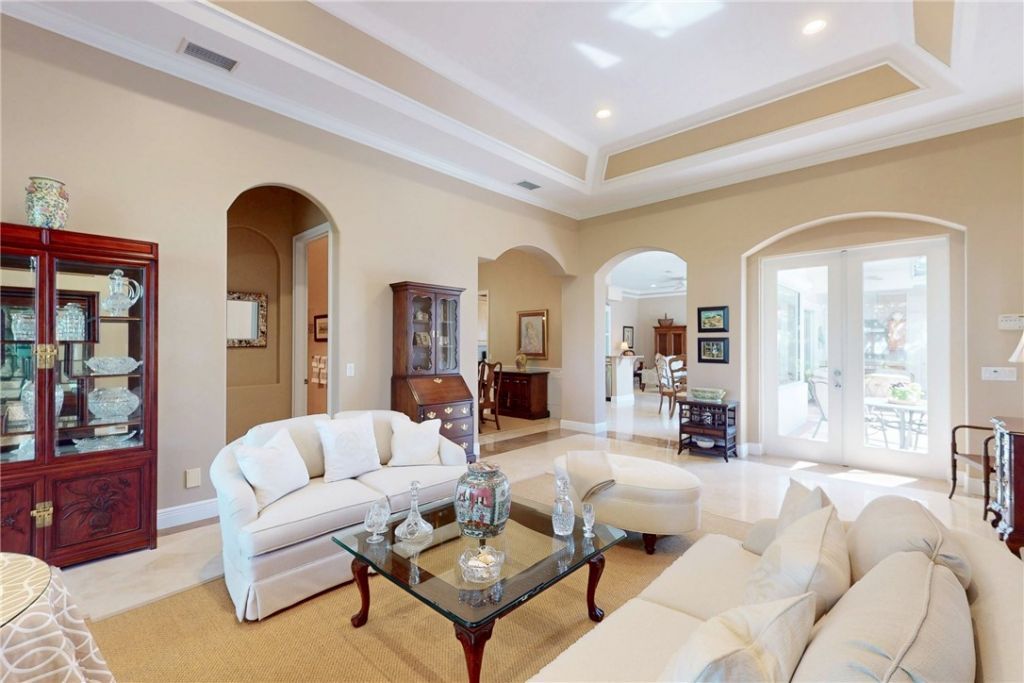 8487 Oak Leaf Lane, Unit 8, Indian River Shores, FL 32963 Photo