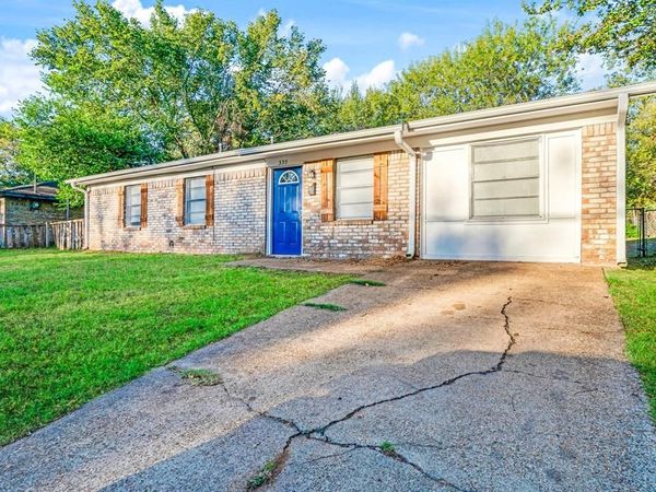 335 13th Street NW, Paris, TX 75460