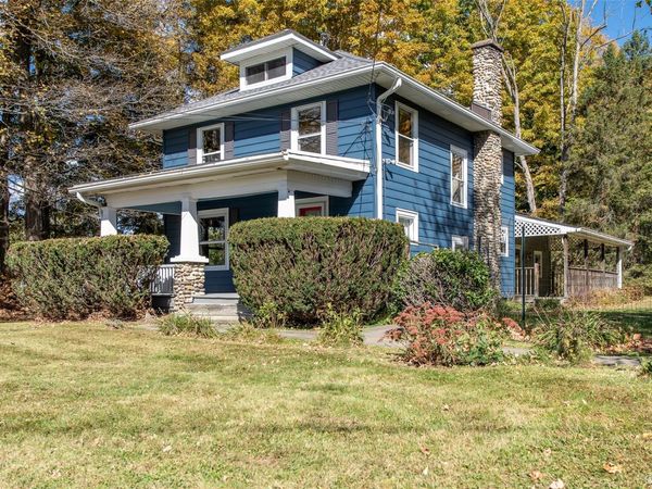 389 Route 199 , Red Hook, NY 12571