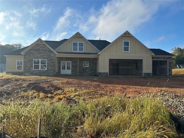 198 Randolph Farms Drive , Dallas, GA 30132