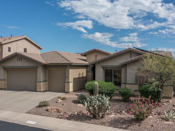 2743 W ADVENTURE Drive, Anthem, AZ 85086