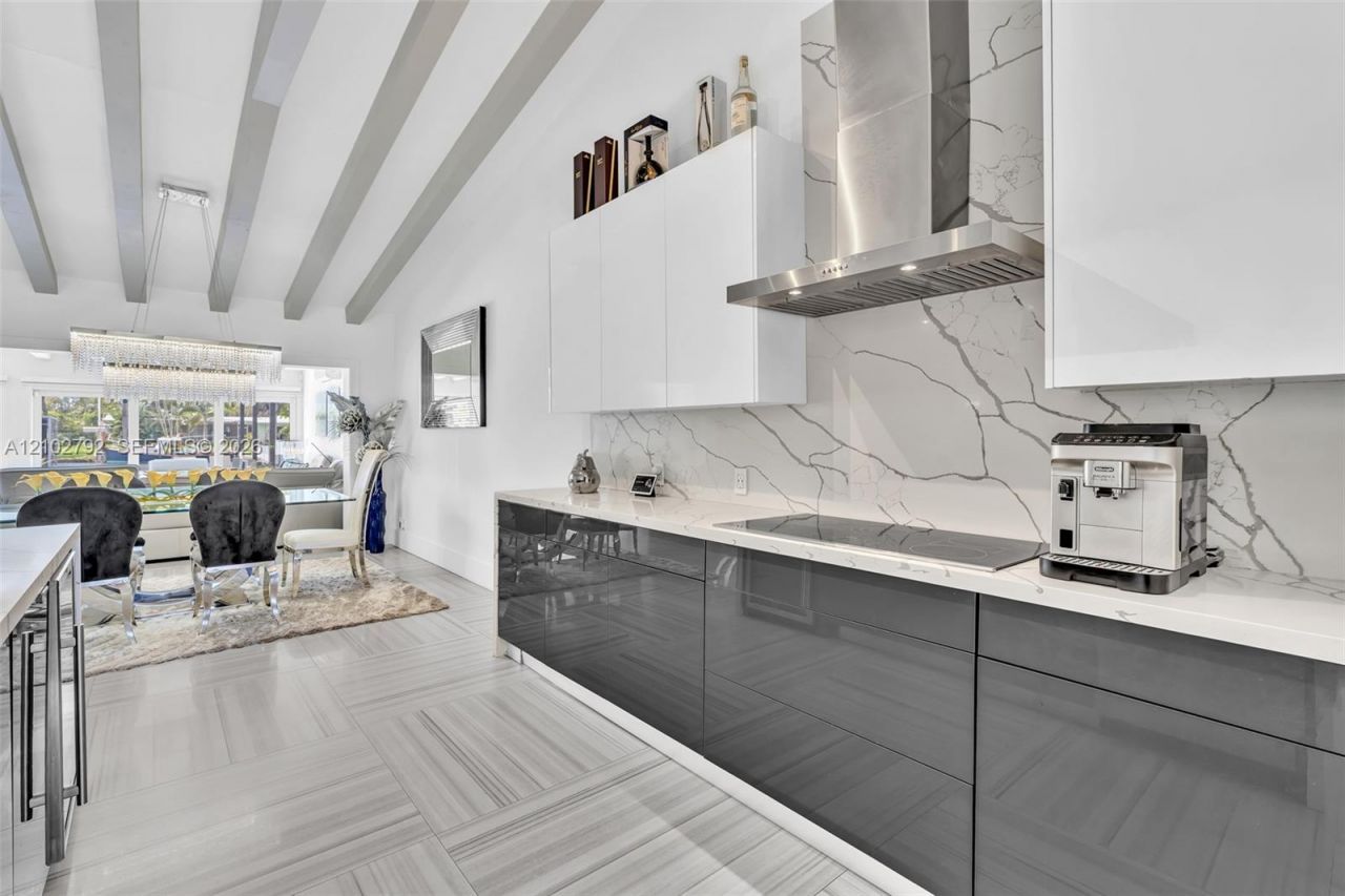 4465 SW 34th Ter, Fort Lauderdale, FL 33312 Photo