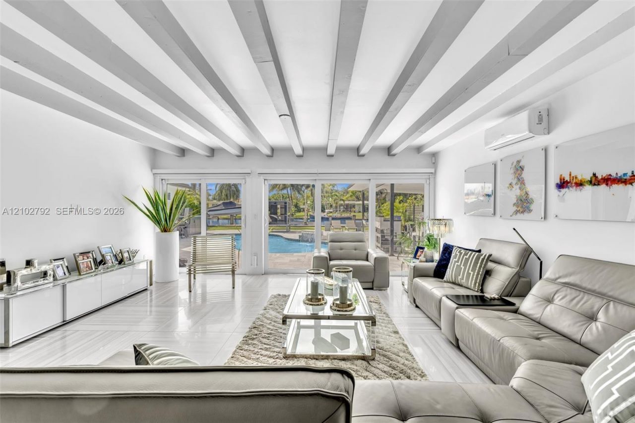 4465 SW 34th Ter, Fort Lauderdale, FL 33312 Photo