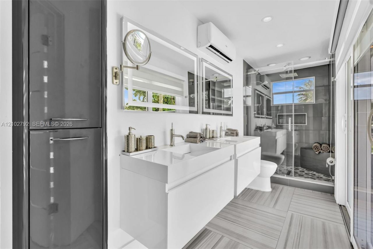 4465 SW 34th Ter, Fort Lauderdale, FL 33312 Photo