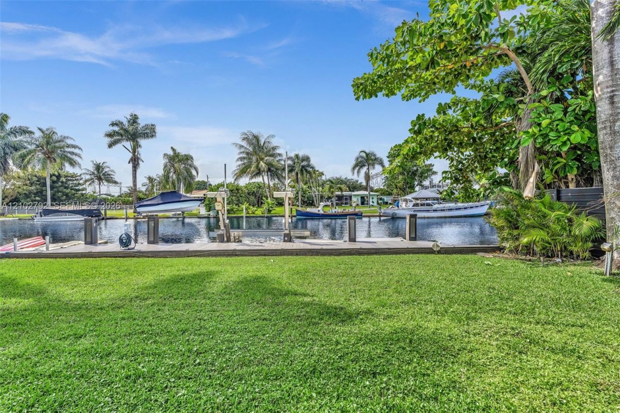 4465 SW 34th Ter, Fort Lauderdale, FL 33312 Photo