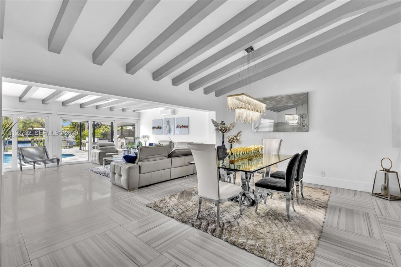 4465 SW 34th Ter, Fort Lauderdale, FL 33312 Photo