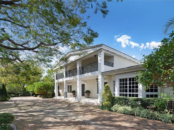 4620 Granada Blvd , Coral Gables, FL 33146