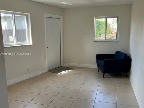 10850 SW 41st St, Unit 2, Miami, FL 33165