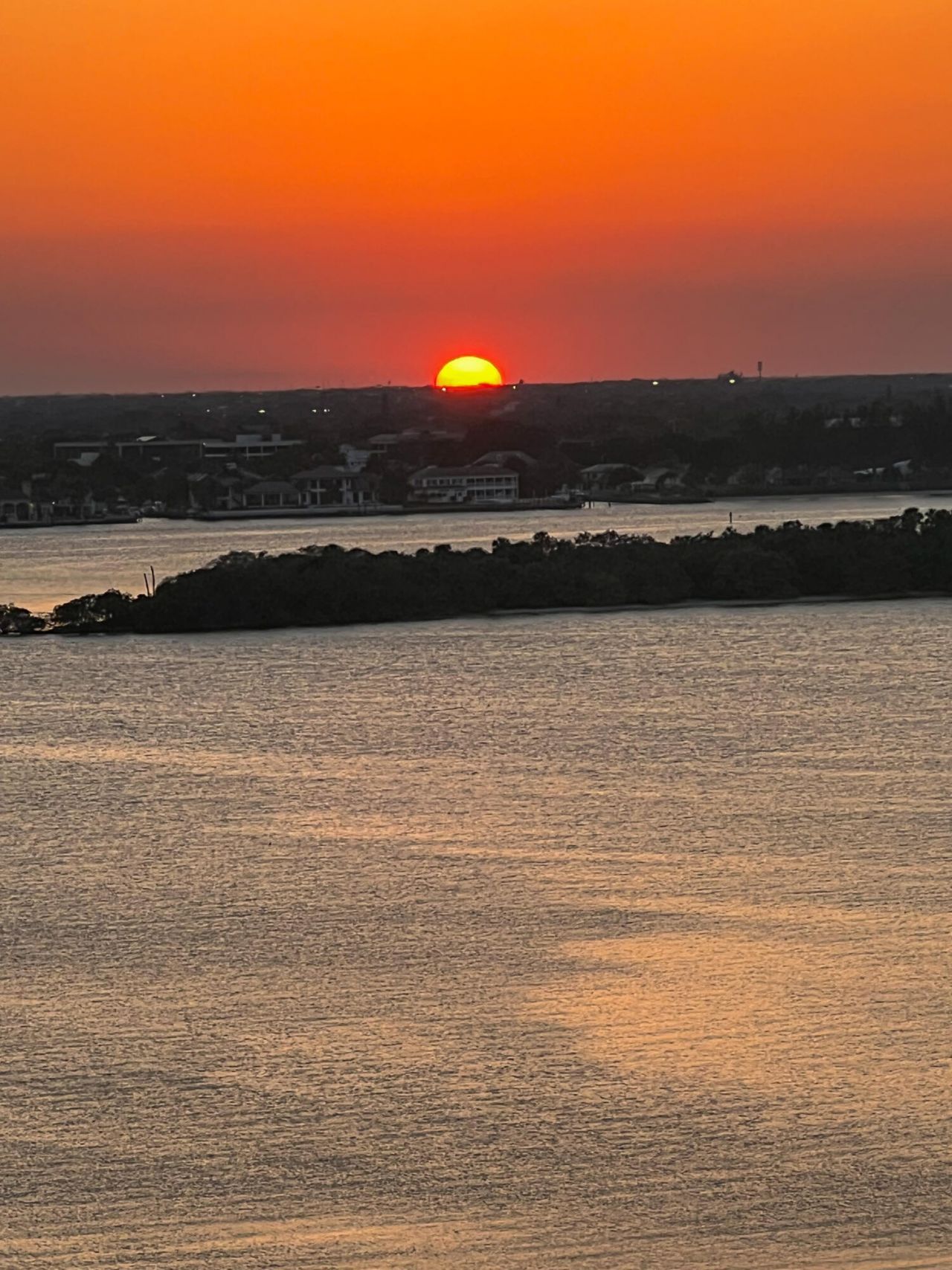 5420 N Ocean Drive, Unit 1401, Singer Island, FL 33404 Photo