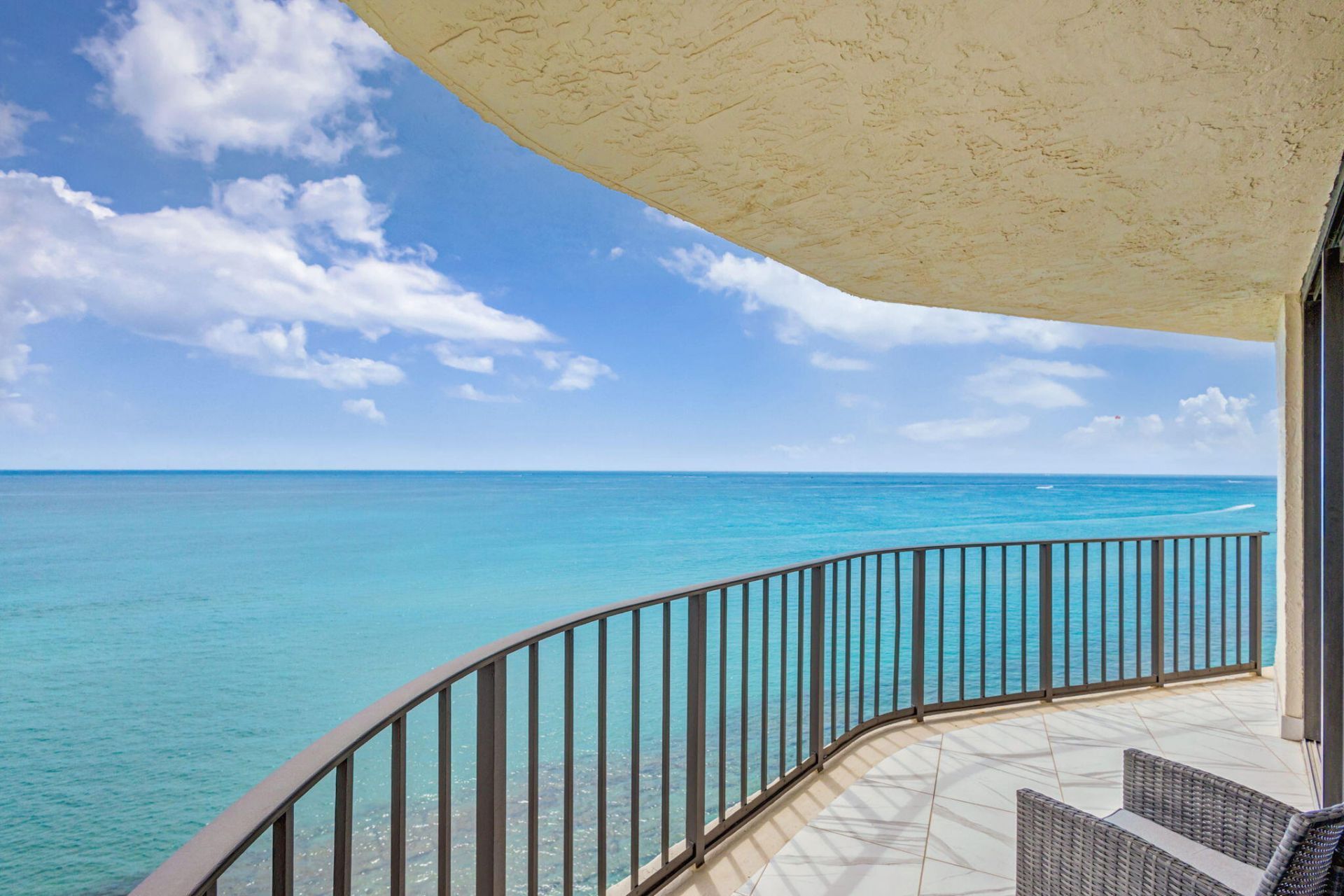 5420 N Ocean Drive, Unit 1401, Singer Island, FL 33404 Photo