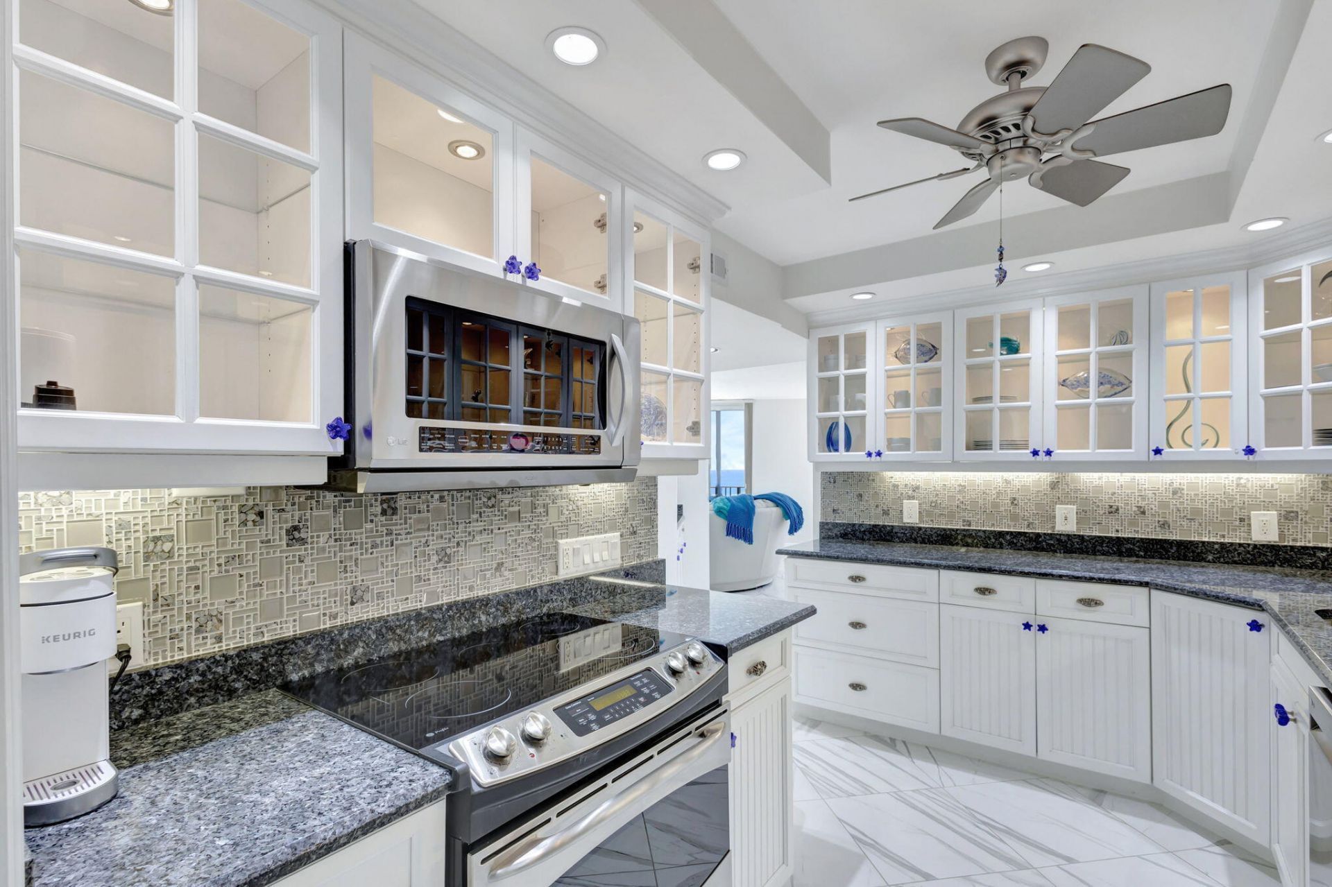 5420 N Ocean Drive, Unit 1401, Singer Island, FL 33404 Photo