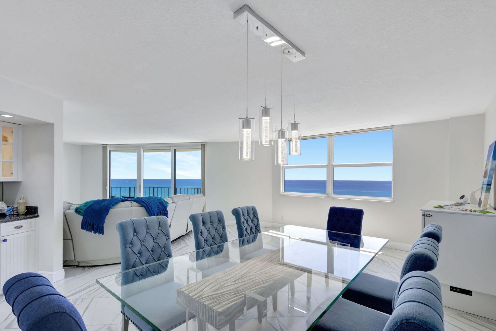 5420 N Ocean Drive, Unit 1401, Singer Island, FL 33404 Photo