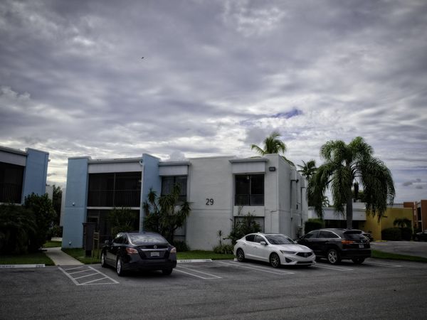 517 Dotterel Road, Unit 29-D, Delray Beach, FL 33444