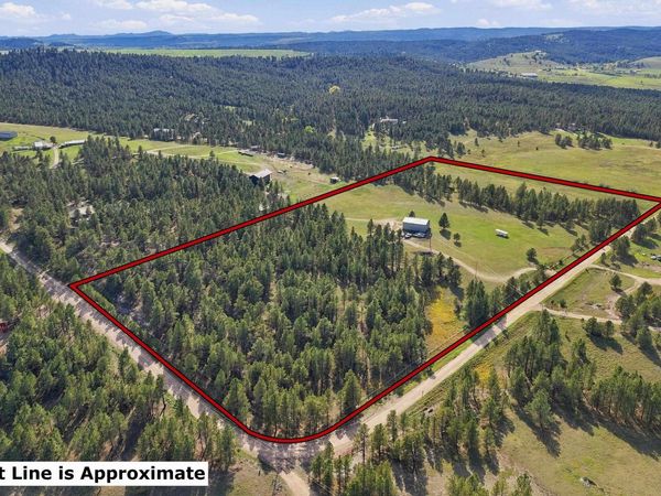 2451 FOREST PL, Rapid City, SD 57701