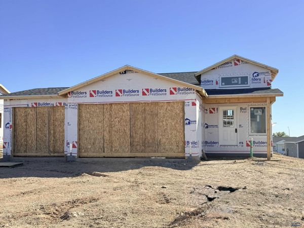 5601 TRAVERSE DR, Rapid City, SD 57703