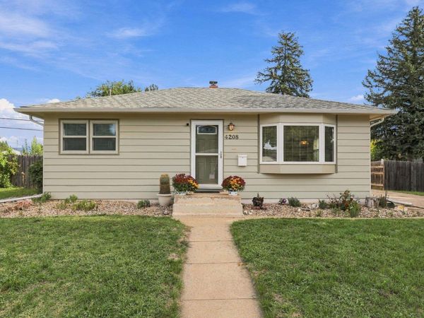 4208 MEADOWWOOD DR, Rapid City, SD 57702