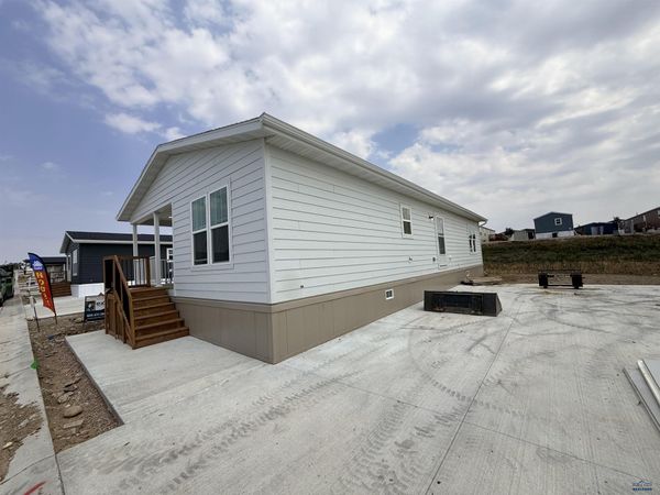 1661.127 E PHILADELPHIA, Rapid City, SD 57701