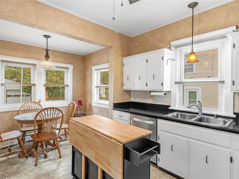 1007 E Gorgas Street, Louisville, OH 44641 Photo 8