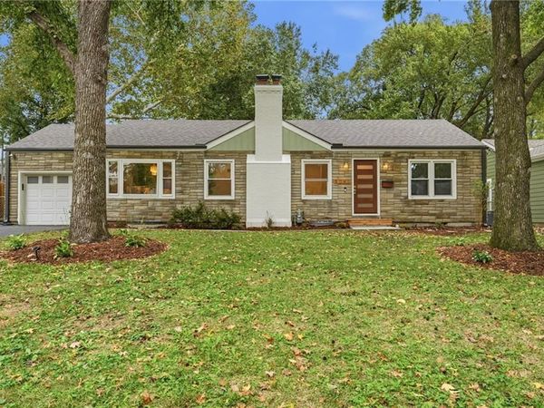 5041 Clark Drive, Roeland Park, KS 66205