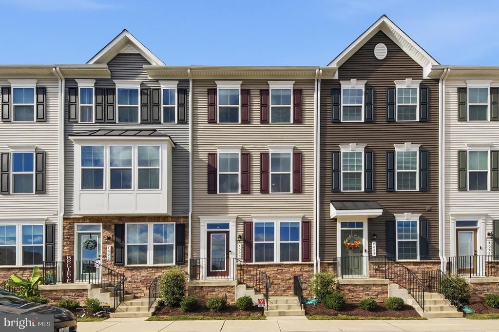 7090 EMALY JANE LANE, ELKRIDGE, MD 21075