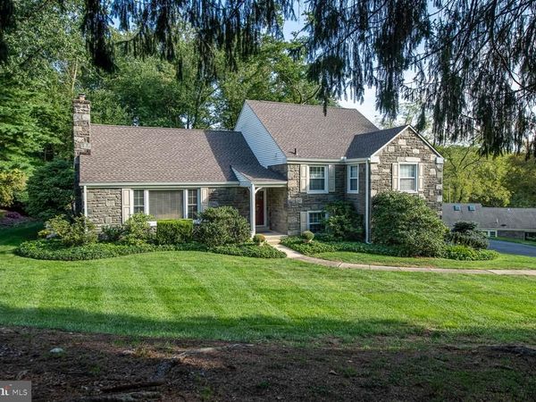 5 BRENNAN DRIVE, BRYN MAWR, PA 19010