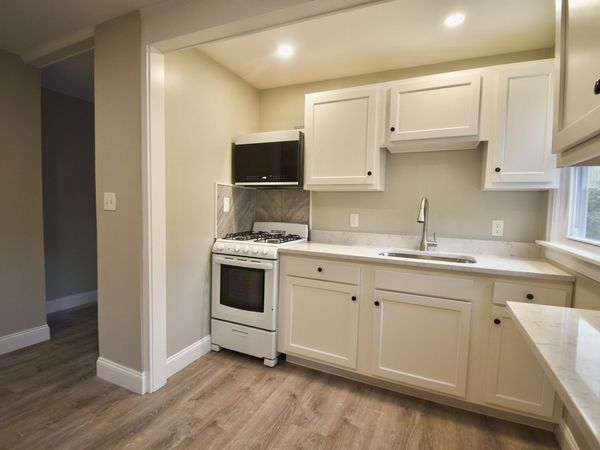 16 Magnolia Ave, Unit 1, Gloucester, MA 01930