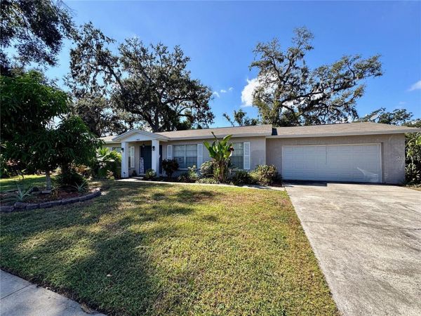 2908 FOREST CIRCLE , SEFFNER, FL 33584