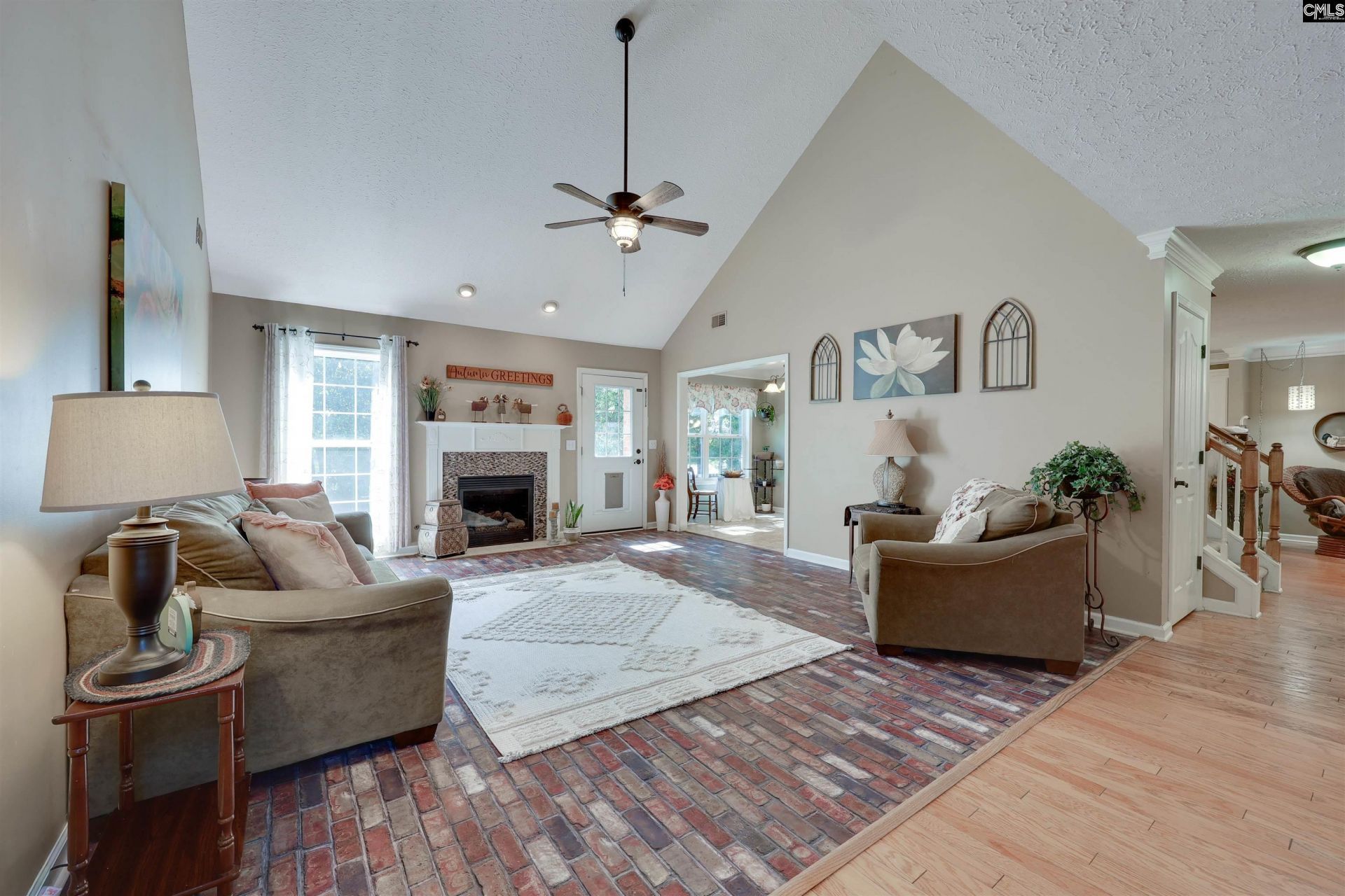130 Letha Lane  Photo 10