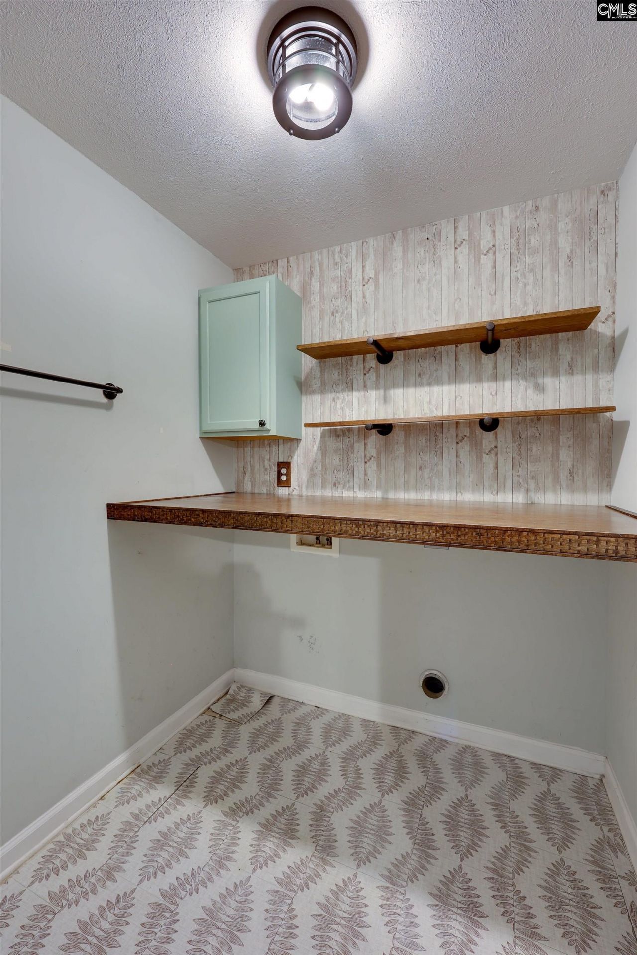 130 Letha Lane  Photo 33